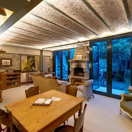 Sakin Ev Gasthuis 3*