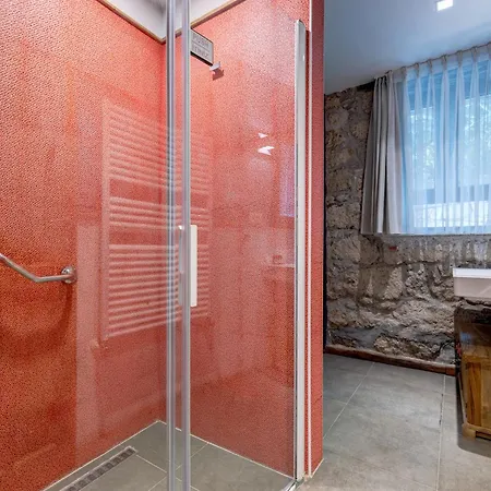 Sakin Ev Guest house