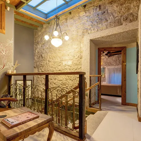 Maison d'hôtes Sakin Ev Alaçatı