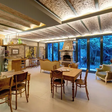 Sakin Ev Maison d'hôtes
